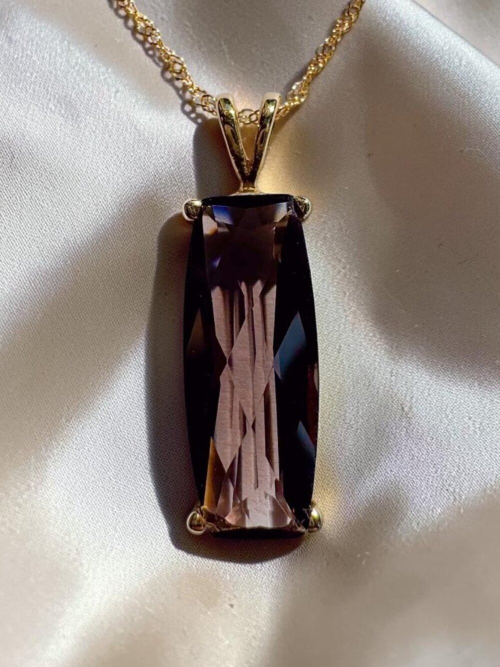 10K Gold Smoky Quartz Necklace -18" 3.88CT Cushion Cut Solitaire Smokey Topaz 2g
